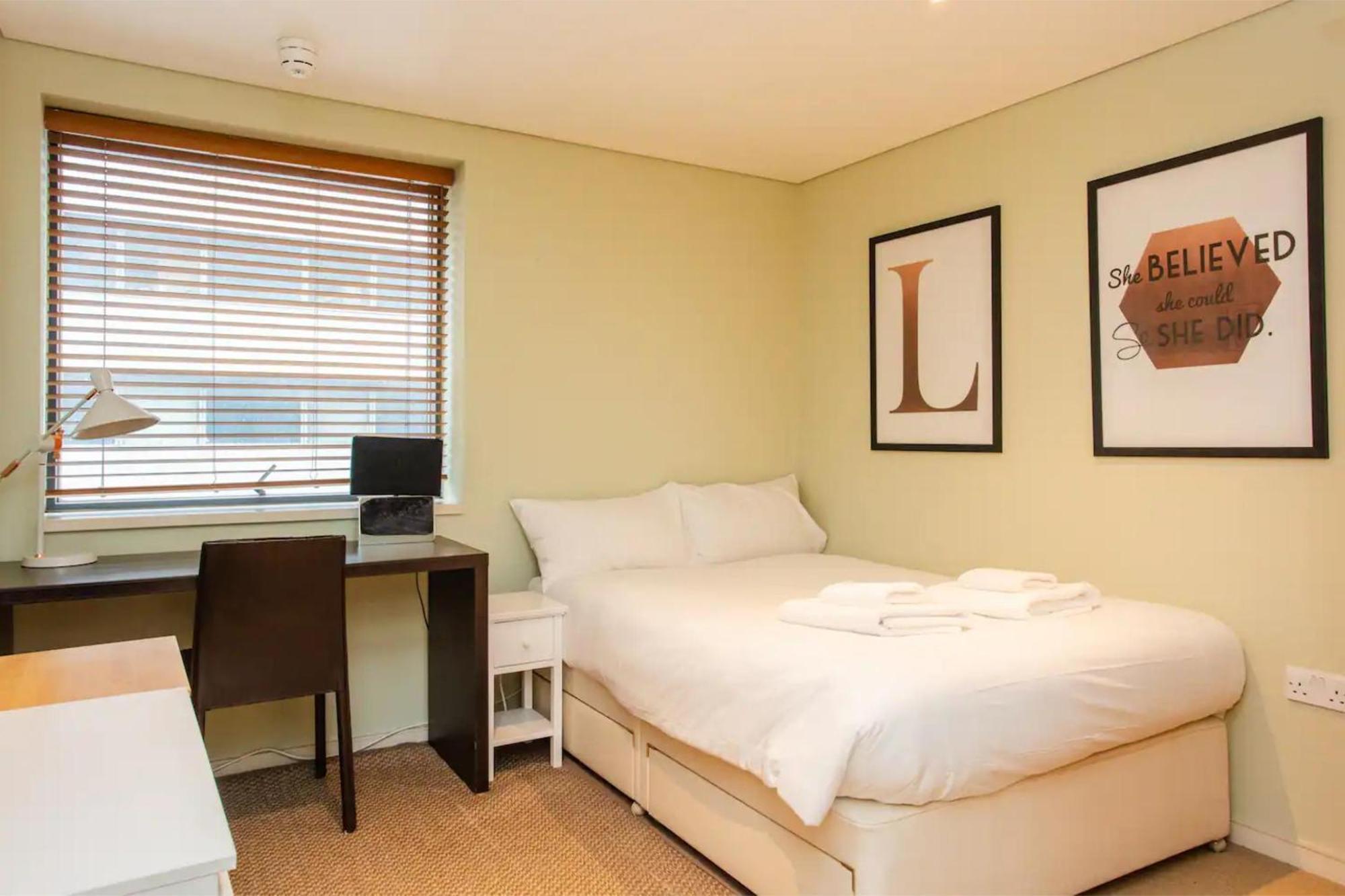 Modern 3 Bedroom Apartment In Paddington London Exteriör bild